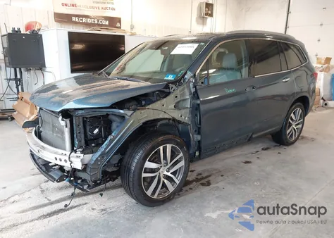 2016 Honda Pilot Touring z USA, uszkodzony, nr VIN 5FNYF6H92GB106663